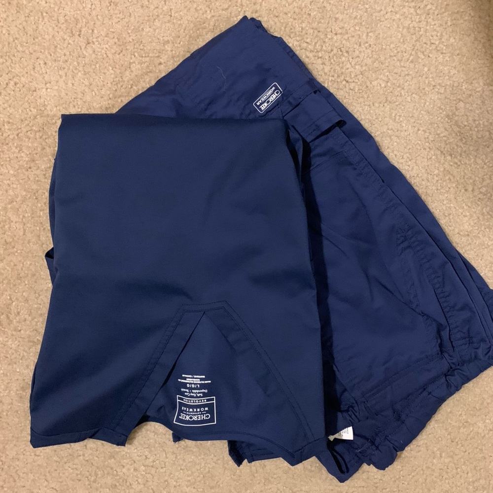 Cherokee Workwear Women’s Scrub Set Size L